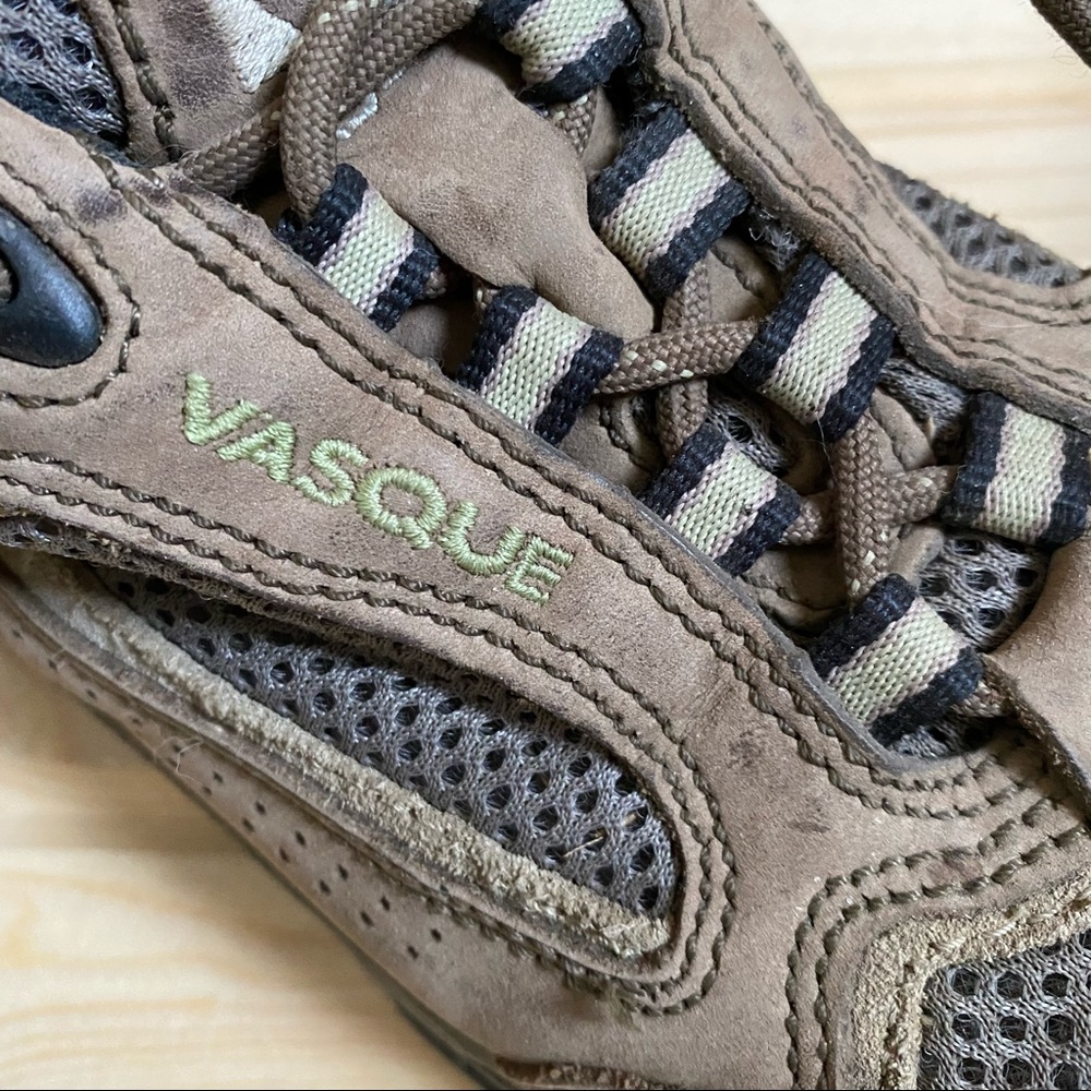 VASQUE • “Breeze Low GTX” Goretex Leather Hiking Boots - Size 7 - Picture 6 of 16